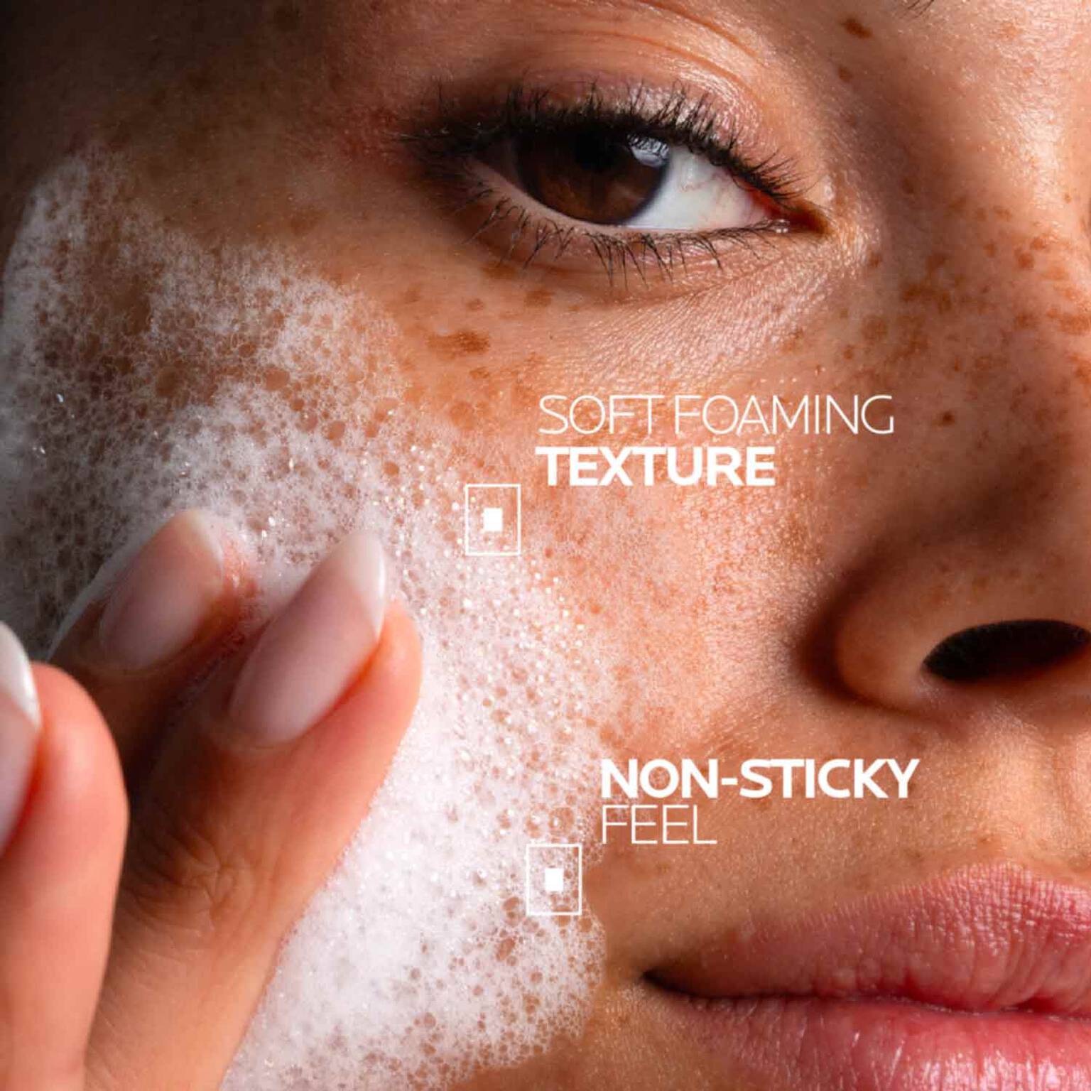 effaclar-supramolecular-oil-and-pores-jelly-cleanser-q3 Supramolecular-Cleanser_D2C-ATF-Texture_1500x1500.jpg